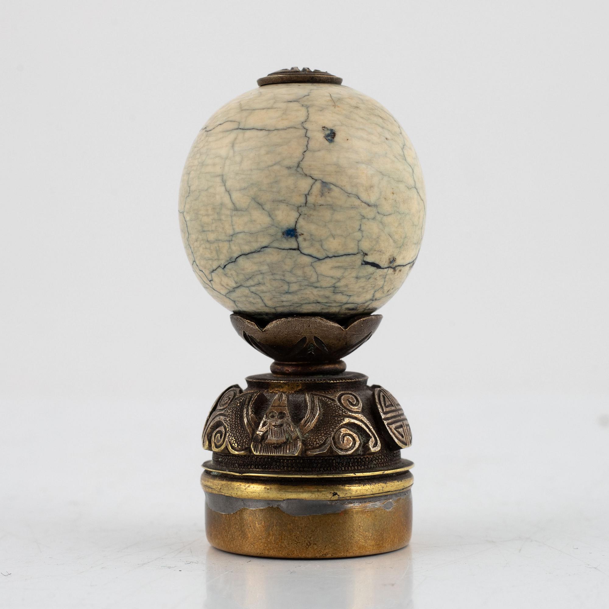A Chinese hat finial / mandarin insignia, late Qing dynasty, 19th century.