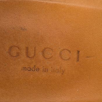 GUCCI Three Pairs of Shoes in size 40.