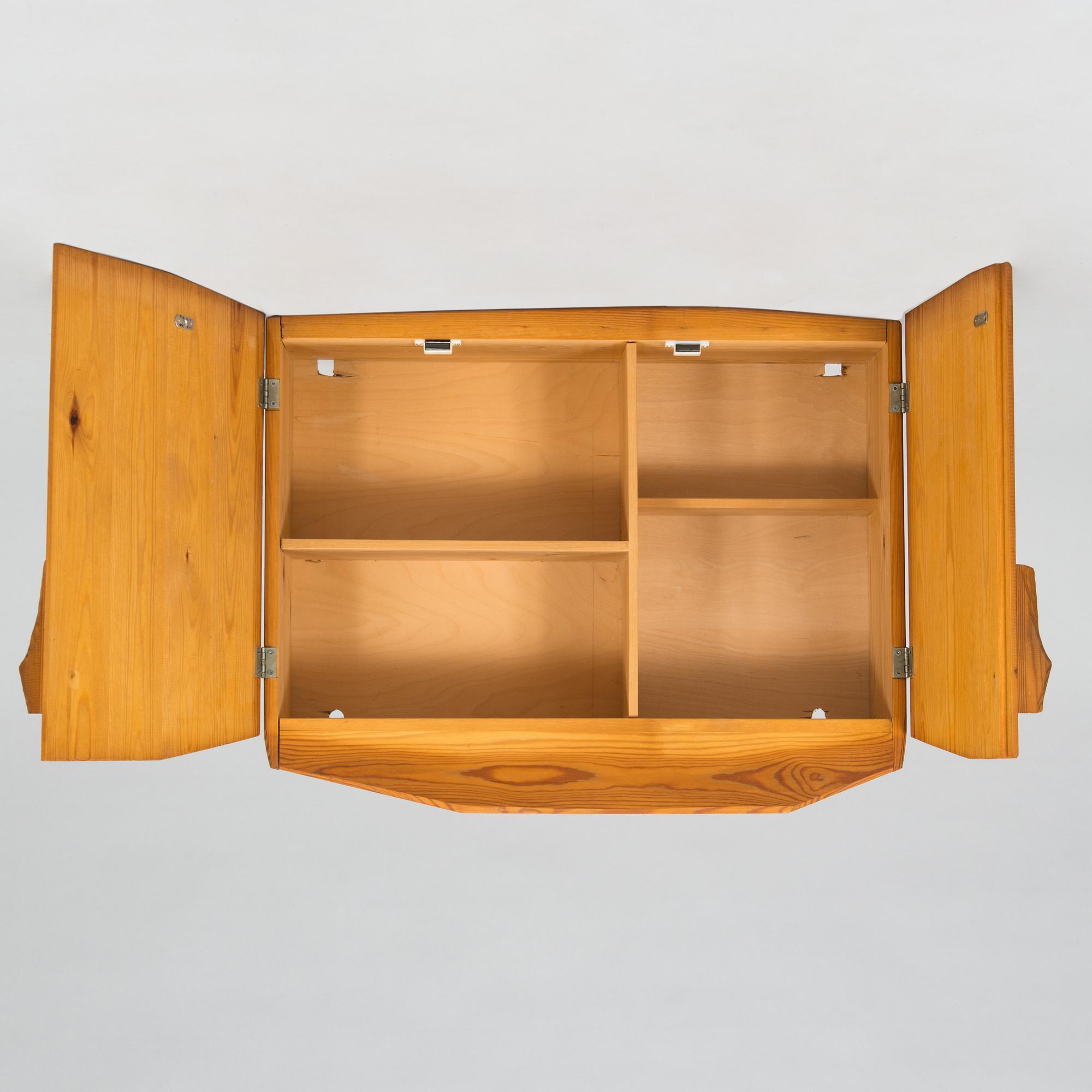 Väggskåp, 1960-tal.