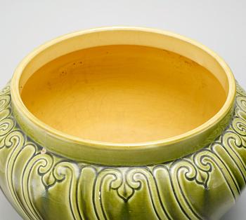 YTTERFODER, ett par, flintgods, 
Egersunds Fayancefabrik, sent 1800-tal.