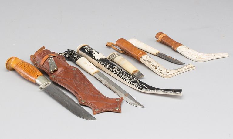 FOUR KNIVES FROM THE 20TH CENTURY.