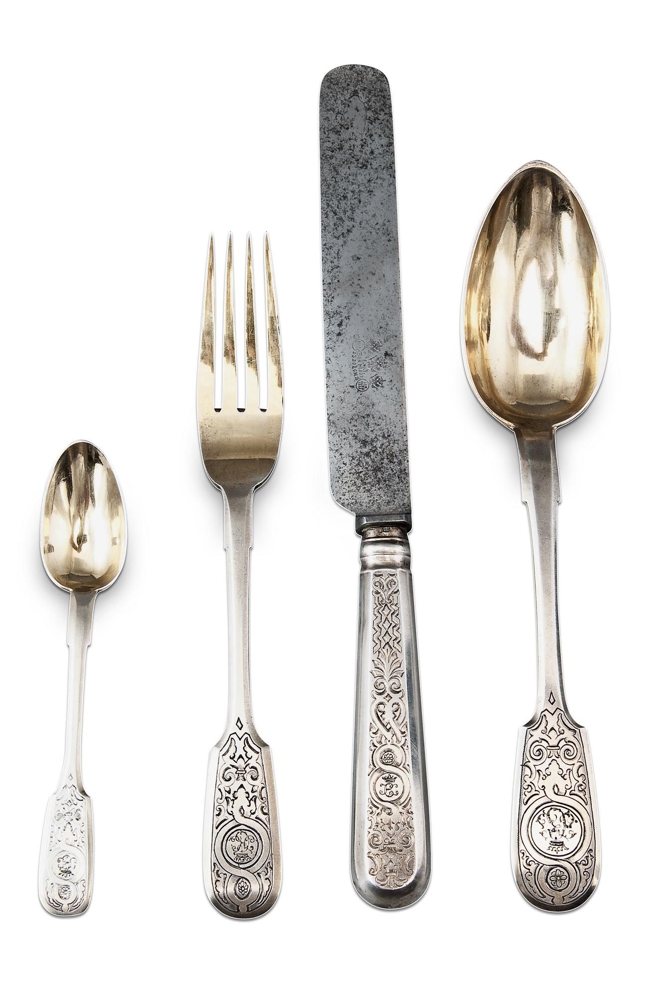 4 DELAT RESEBESTICK.