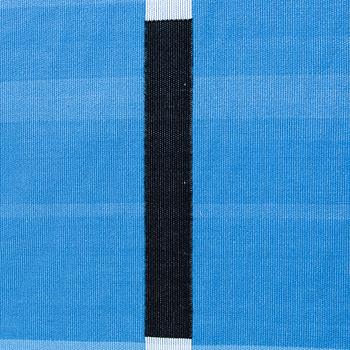 Irma Kukkasjärvi, ridå / tygrulle, 1990. Ca 130 × 350 cm.