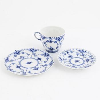 34 pieces of a porcelain "Musselmalet" full lace service, Royal Copenhagen, Denmark.