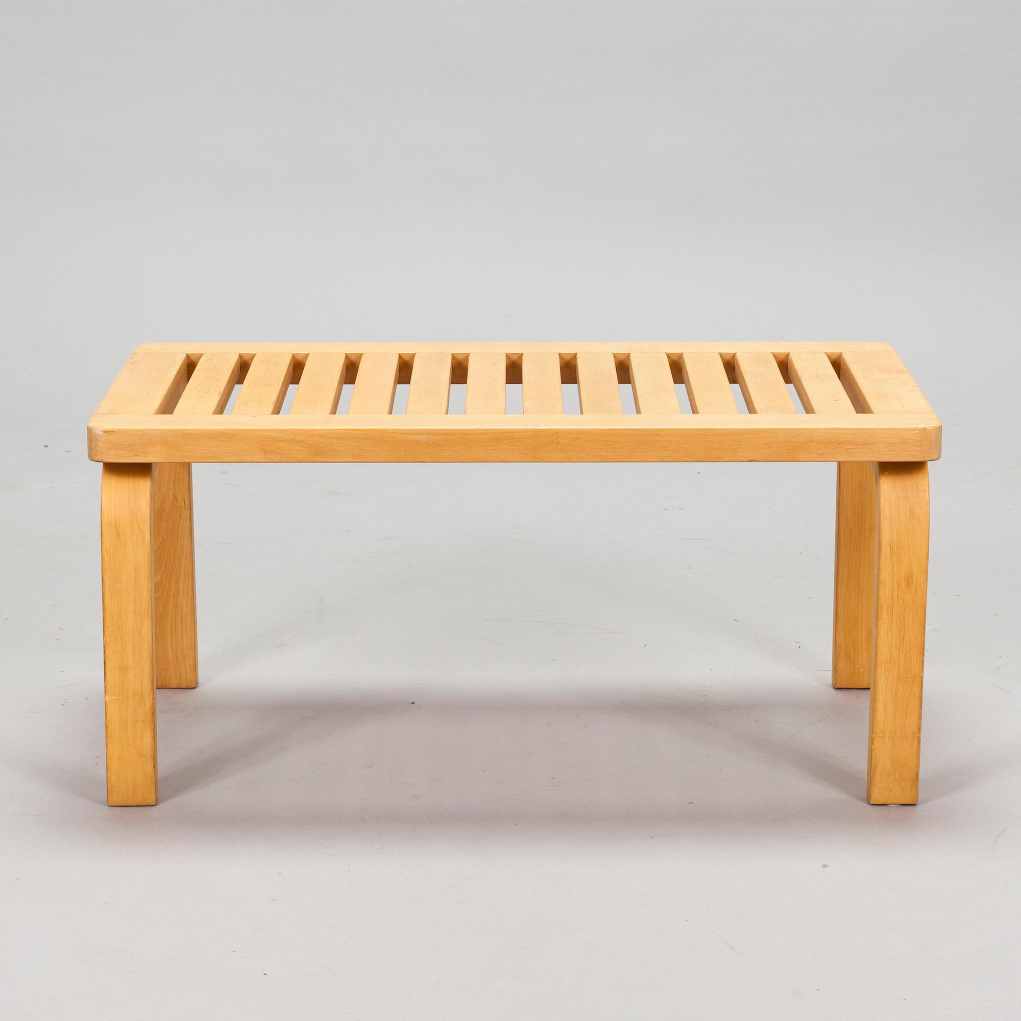 Alvar Aalto, bänk, 153B, Artek 1970-tal.