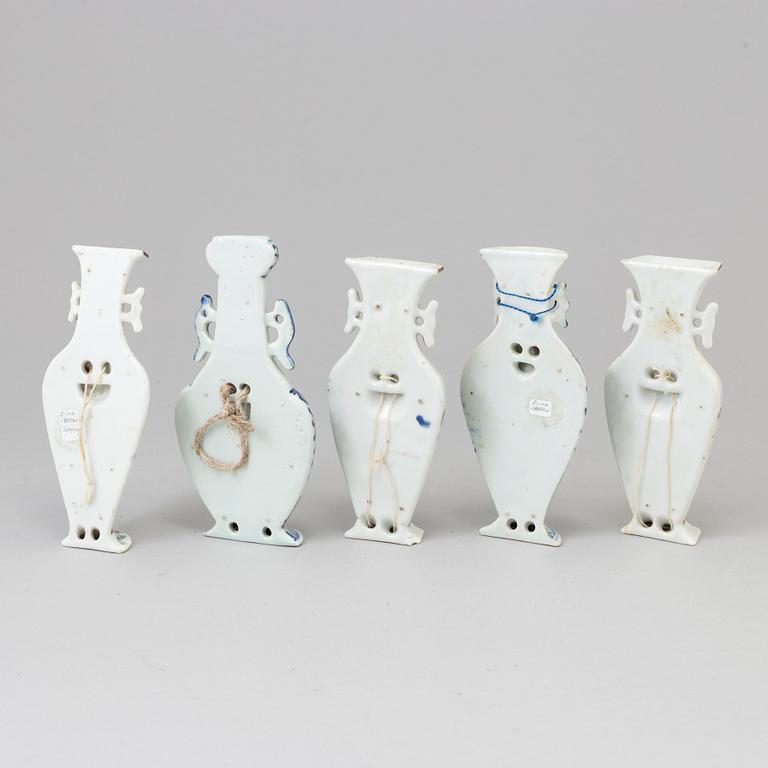 A set of five wall vases, late Qing dynasty.