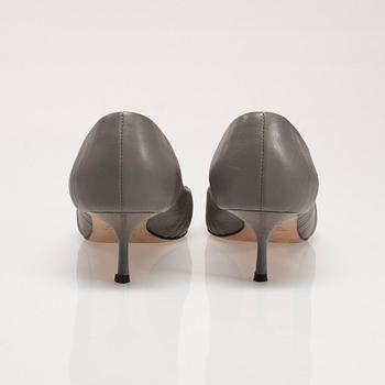 KENGÄT, Giuseppe Zanotti.