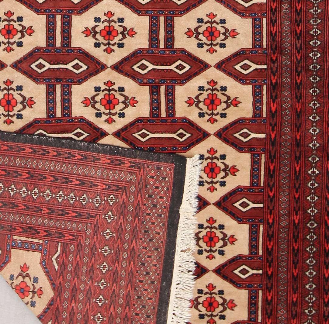 MATTA, Pakistan, 154 x 230 cm.
