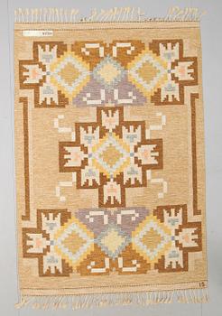 Ingegerd Silow · MATTA, rölakan, Ingegerd Silow, märkt IS, "Hardanger". Ca 165 x 235 cm.