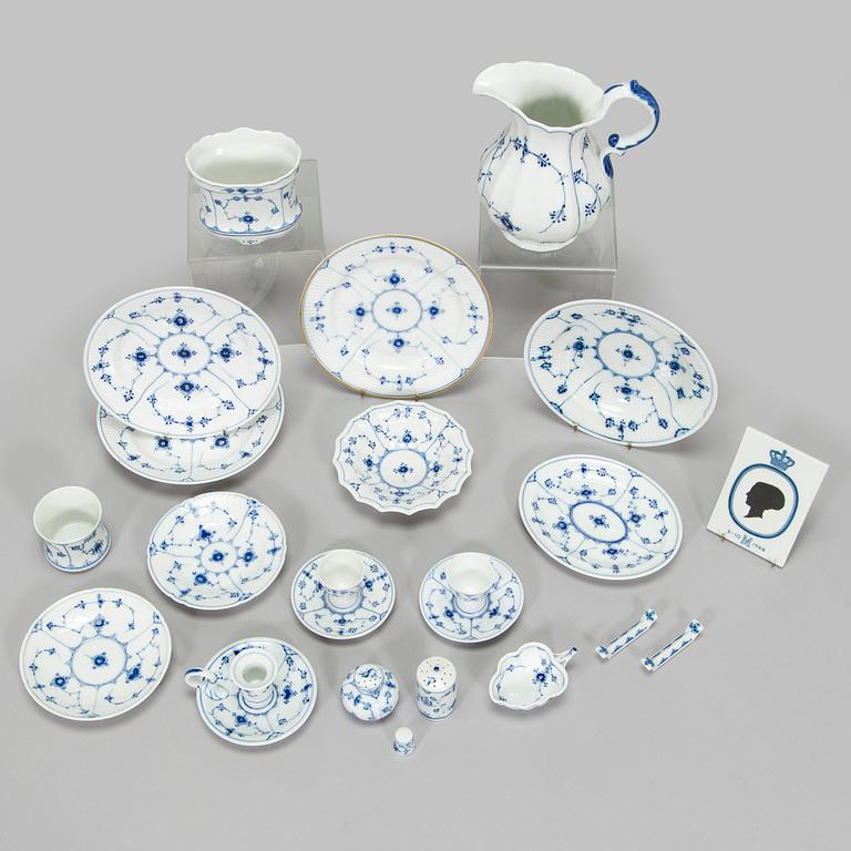 Royal Copenhagen, A 66-piece service "Blue Fluted, Full Lace and Half Lace', Denmark.
