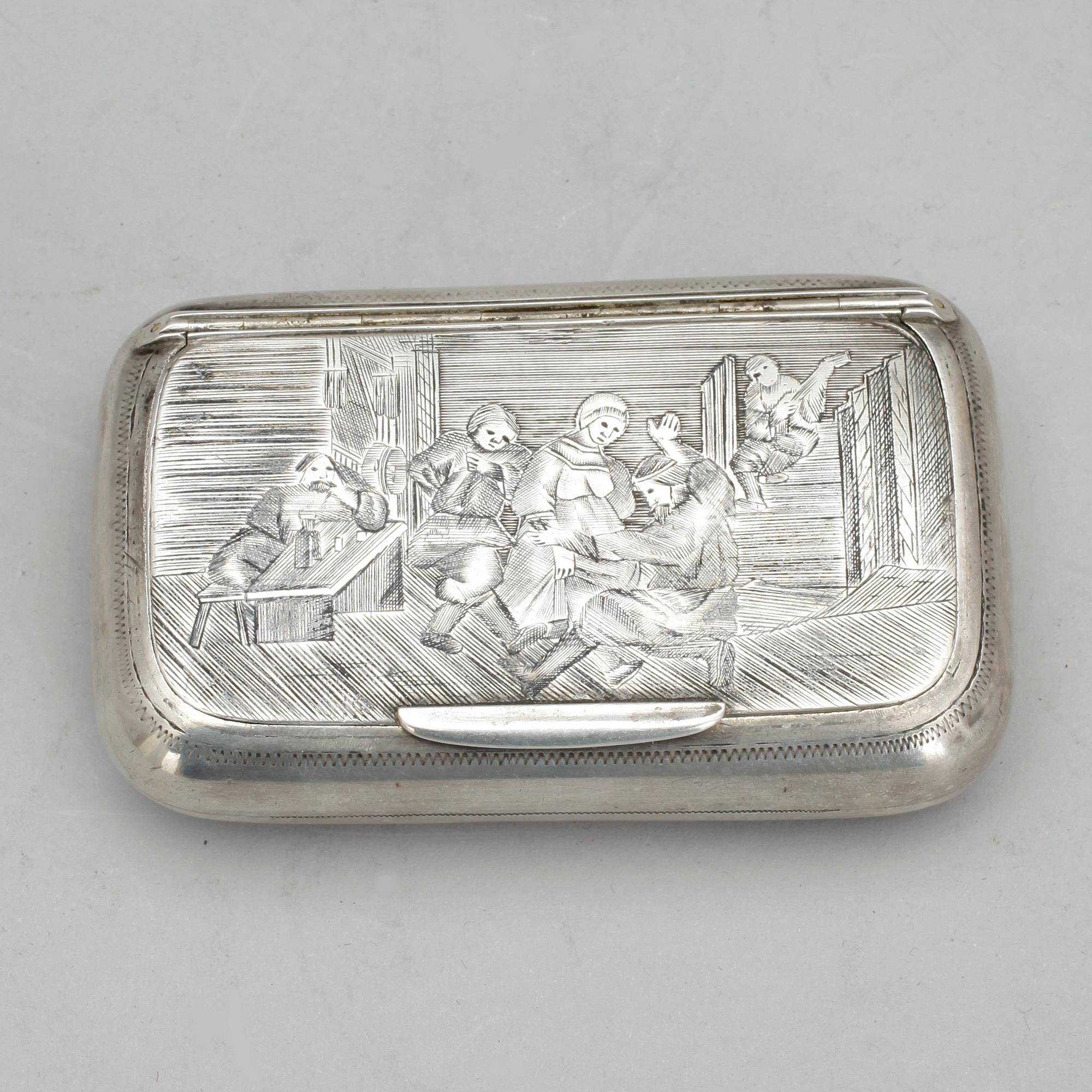 DOSA, silver, St Petersburg, 1881. Vikt ca 112 gram.