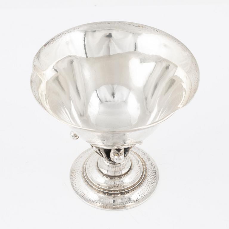 Johan Rohde, skål, sterling silver, modell 17B, Firma Georg Jensen, Köpenhamn 1925-32.