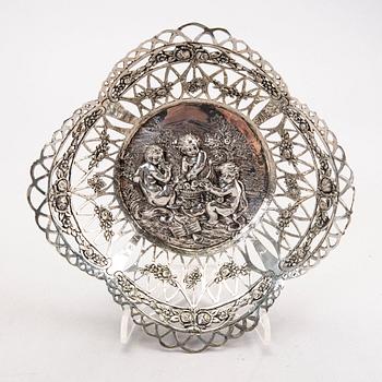 A silver bowl, undistinct mark, silver 830.