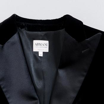 LADIES TUXEDO, Armani. Size 44.