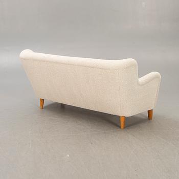 A 1940/50s sofa.