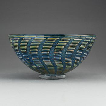 SKÅL, Bertil Vallien, Kosta Boda "Påfågel/Peacock", 1990-tal.