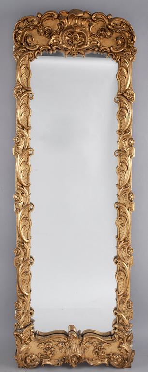 GOLVSPEGEL, nyrokoko, 1800-talets andra hälft.