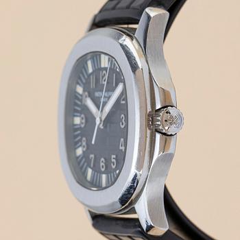 Patek Philippe, Aquanaut, "First generation", "Solid case back", "Nautilus-signed clasp", ca 1997.