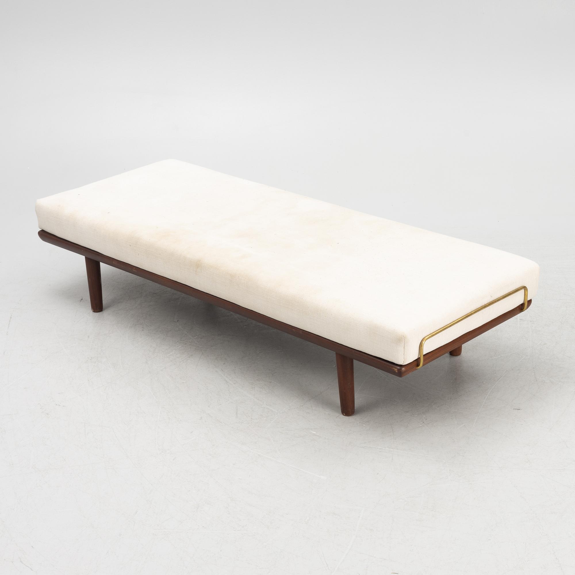 Hans J Wegner, Dagbädd, ”GE 19”, Getama, Danmark.