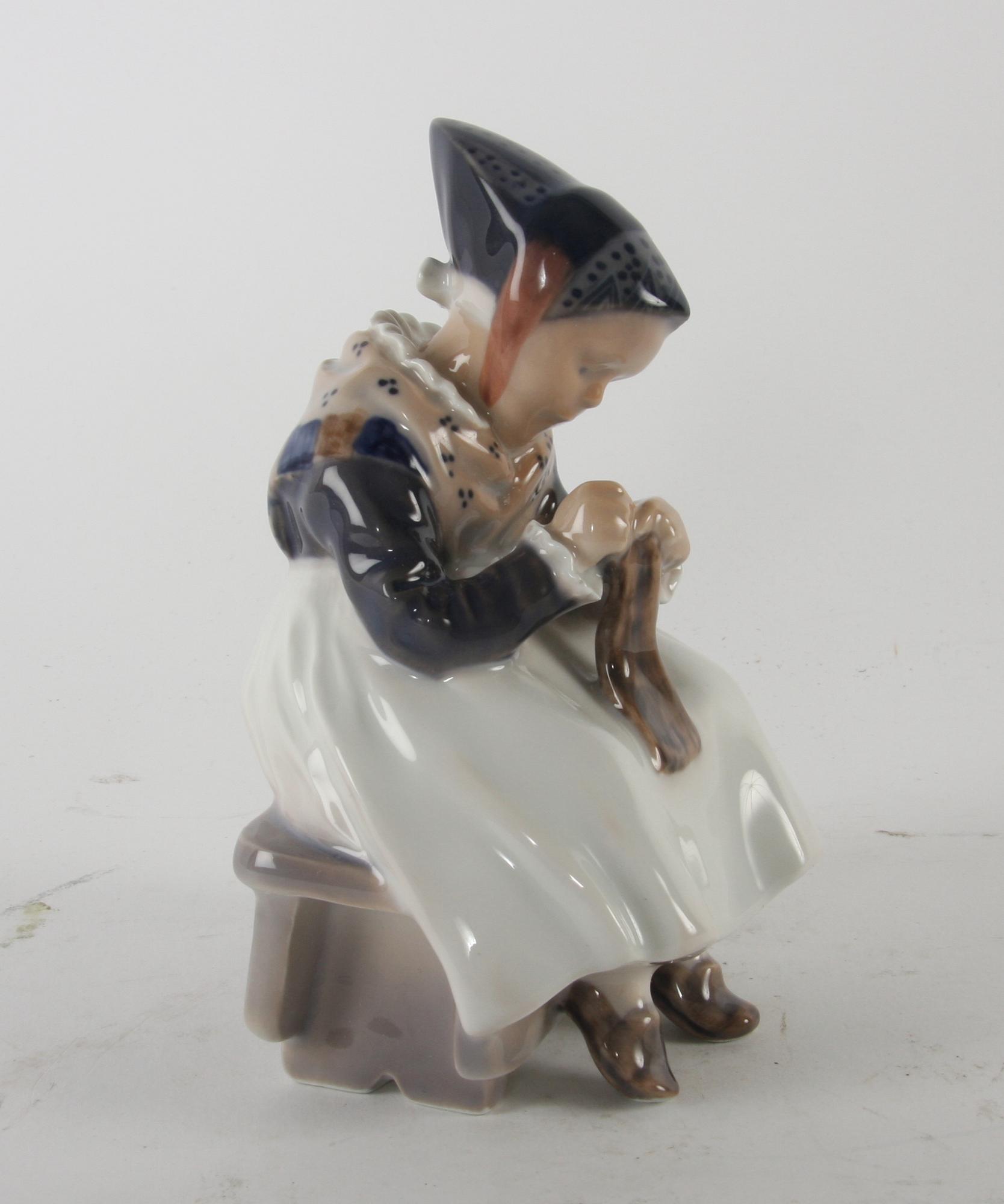 FIGURIN, porslin, Royal Copenhagen.