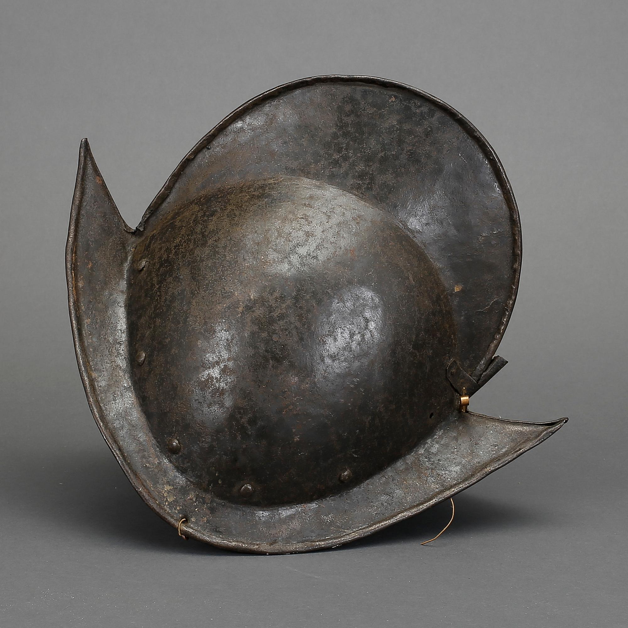 MORION, patinerad plåt, 1800-tal.