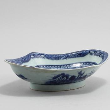 SKÅL, porslin, Kina, 1800-tal.