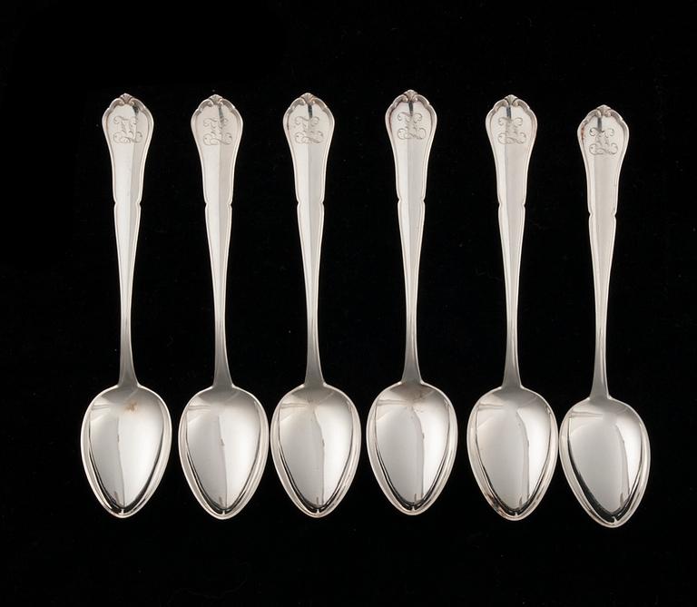 BESTICK, 80 delar, silver, "Chippendale", Kultakeskus, Tavastehus, 1950-tal. Totalvikt utan knivar ca 1963 g.