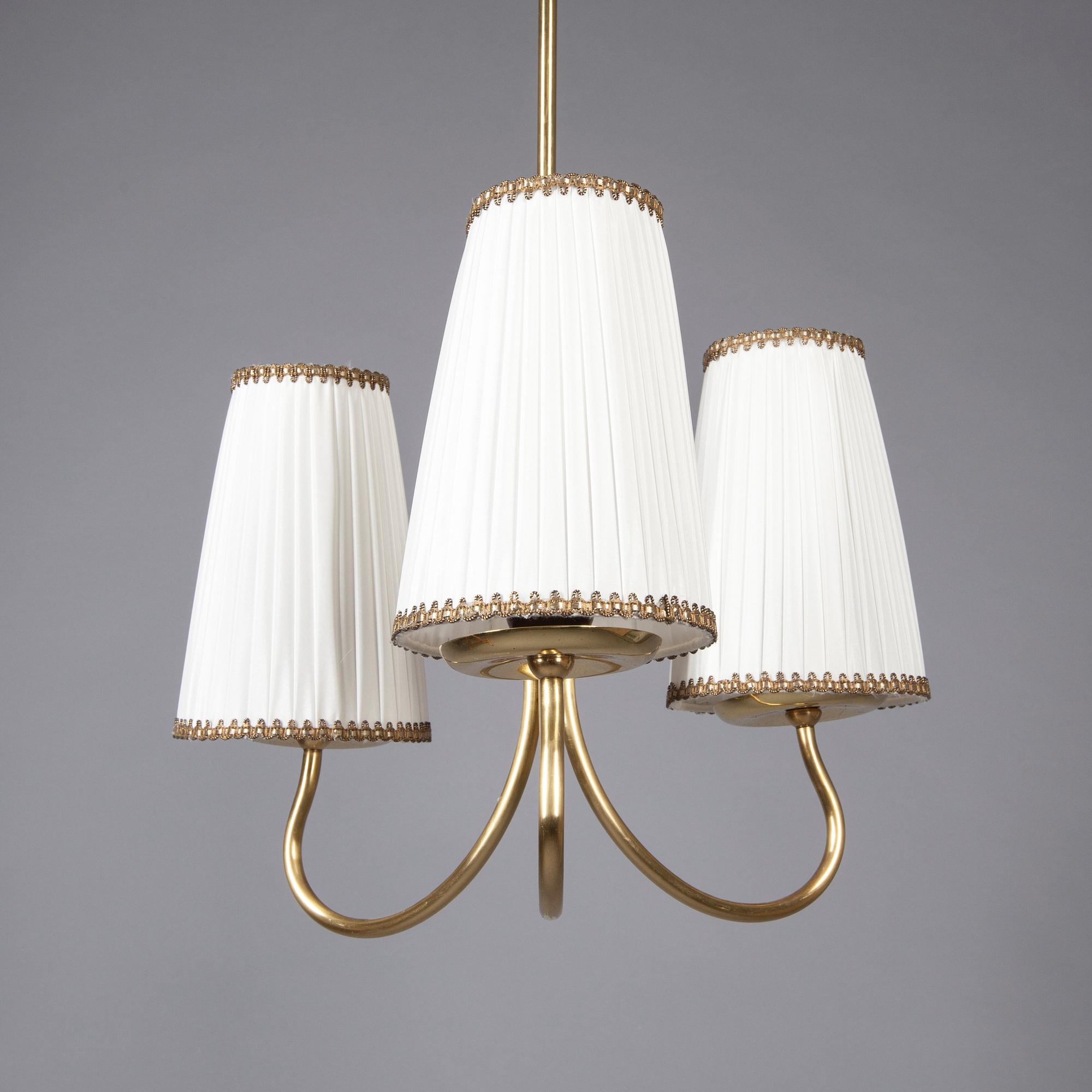 TAKLAMPA, Gunnel Nyman, Idman 1900-talets mitt. Höjd 79 cm.