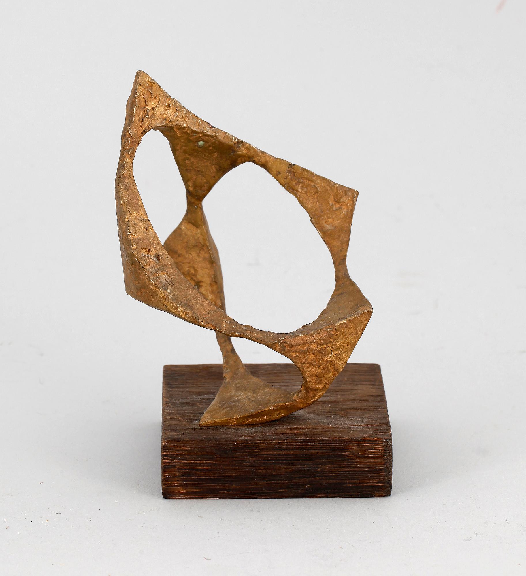 ARNE JONES, skulptur, brons. Sign o dat -56. Numr39/65. Gjutarstämplar E Pettersson Fud.