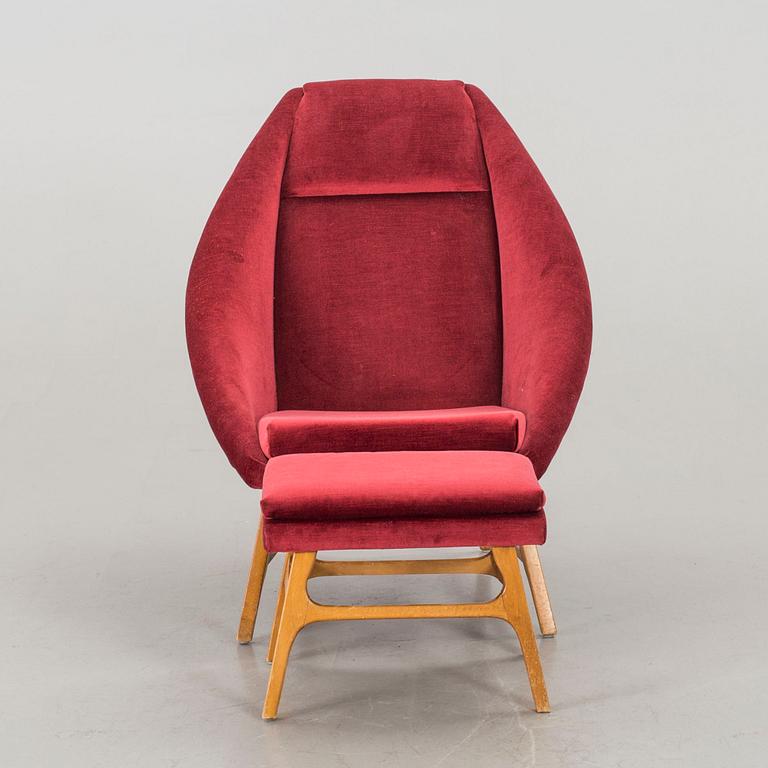 OKÄND FORMGIVARE, fåtölj samt fotpall "Q 56", Möbel-Ikea, modellen lanserad 1956.