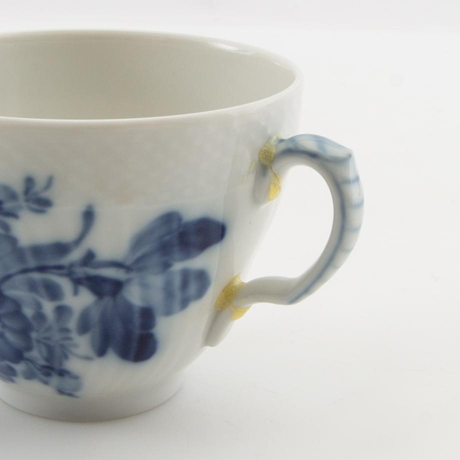 Service approximately 140 pieces "Blue Flower" Royal Copenhagen Denmark 20th century porcelain.