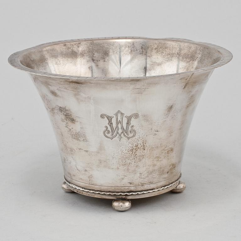 SKÅL, silver, GAB, Stockholm, 1934, vikt 395 g.