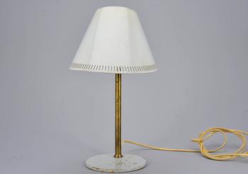 PÖYTÄVALAISIN, malli 9222, Paavo Tynell, Idman. 1900-luvun puoliväli.