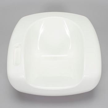 Eero Aarnio, "Soap-tuoli" Artekno, signeerattu Eero Aarnio, 2010.