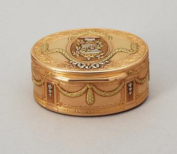 A Swedish 18th century cinq couleurs gold snuff-box, makers mark of Anders Zachoun, Stockholm 1772.