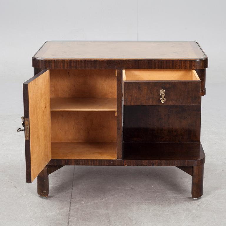 RÖKBORD, art-deco. 1900-talets första hälft.