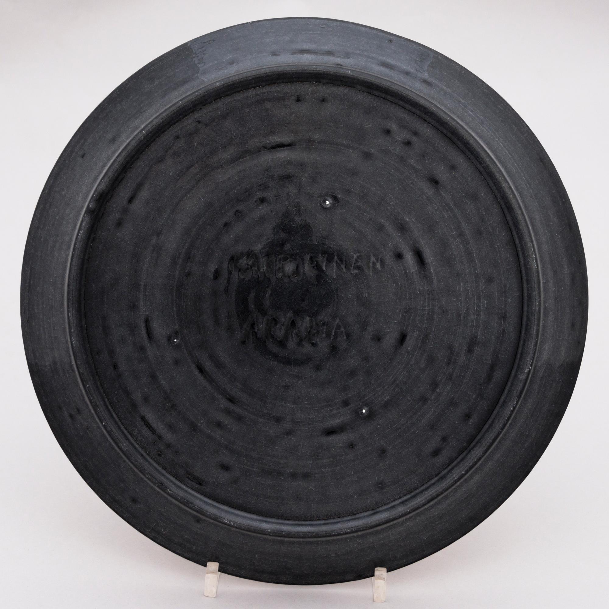 BIRGER KAIPIAINEN, koristelautanen, signeerattu Kaipiainen Arabia.