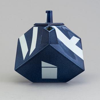 ROLF SINNEMARK, TEKANNA, porslin, "Cube", Rörstrand.