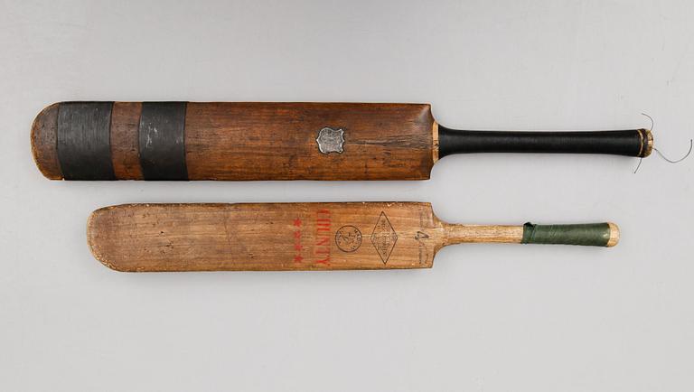 SLAGTRÄN, 2 st, cricket bats, England, 1800-/1900-tal.
