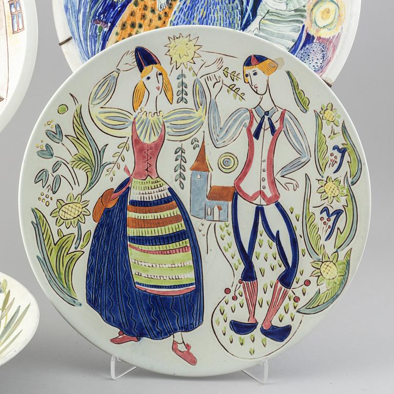 RÖRSTRAND, a set of 4 stoneware dishes, Carl-Harry Stålhane, Oskar Dahl, Sylvia Leuchovius, Sweden mid 20th century.