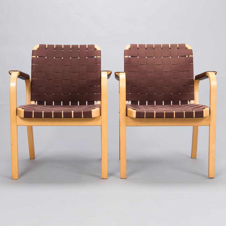 ALVAR AALTO, A pair of '45' armchairs for Artek late 20th century.