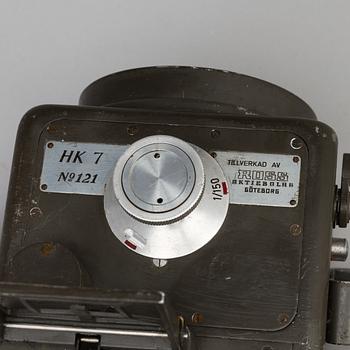 A Swedish Army Air Force Aircraft model HK 7 Camera (Hasselblad) with Case used at Södermanland's aerodrome, early 1940s.