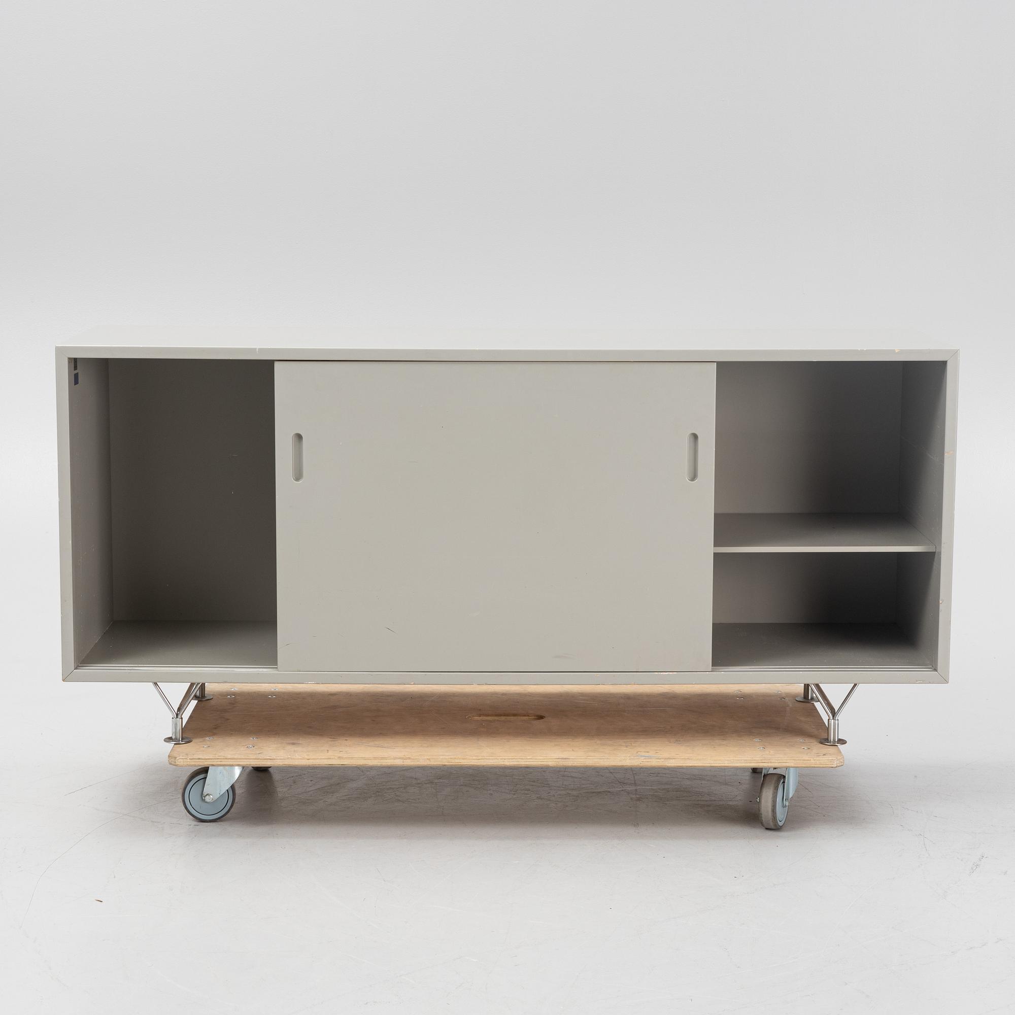 Bruno Mathsson, sideboard, "MI 806", Mathsson International, Värnamo.