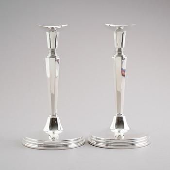 LJUSSTAKAR, 1 par, silver, MGAB, Uppsala, 1966.