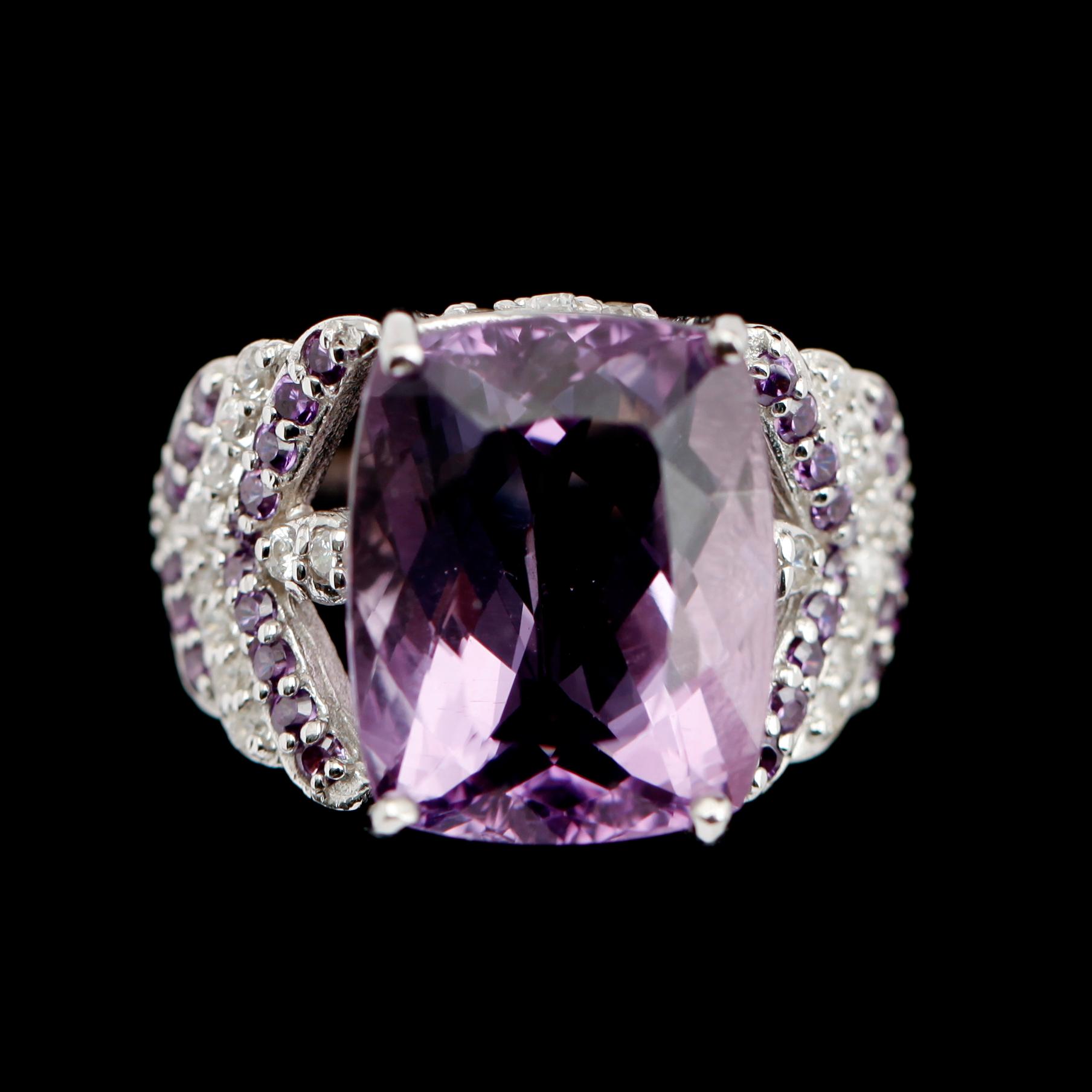 COCKTAILRING, silver, ametist ca 8.90 ct.