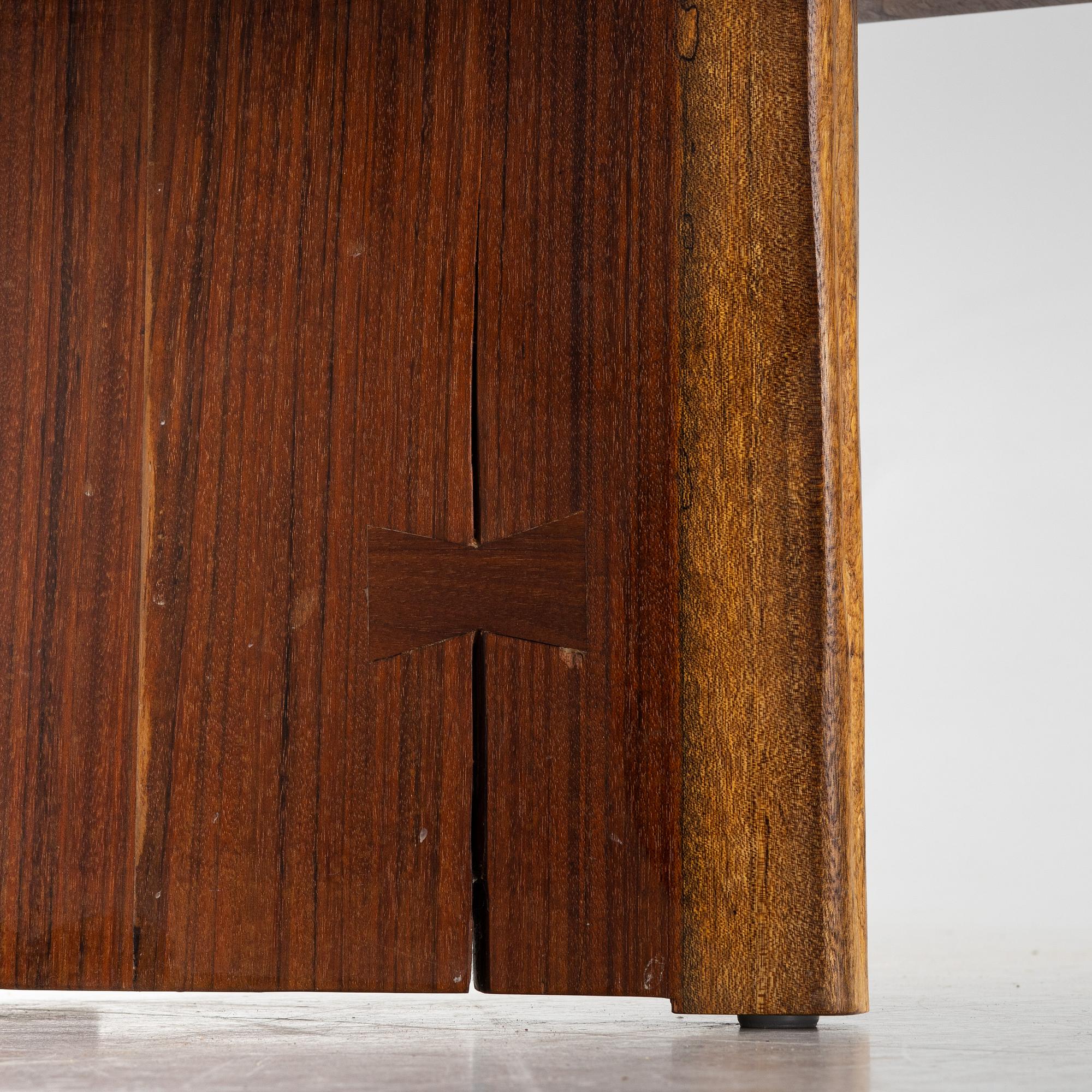 Soffbord, "slab table", samtida.