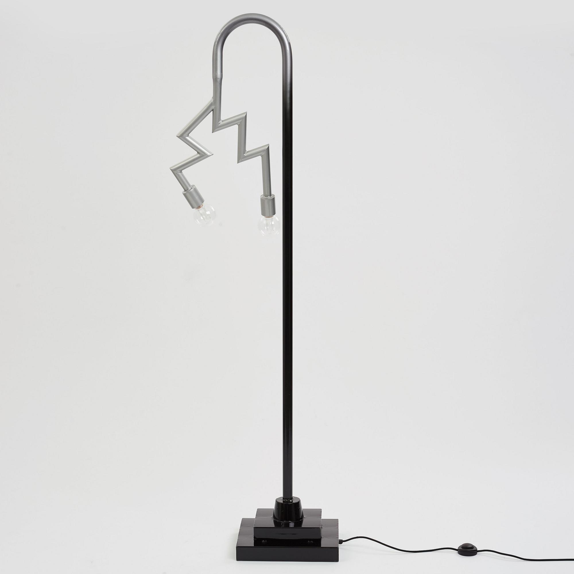 Lotta Lampa, "Tjabo Thunder light", golvlampa, unik, Studio Lotta Lampa 2018.