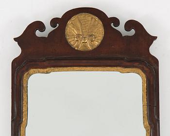 AN ENGLISH 18TH CENTURY MIRROR.