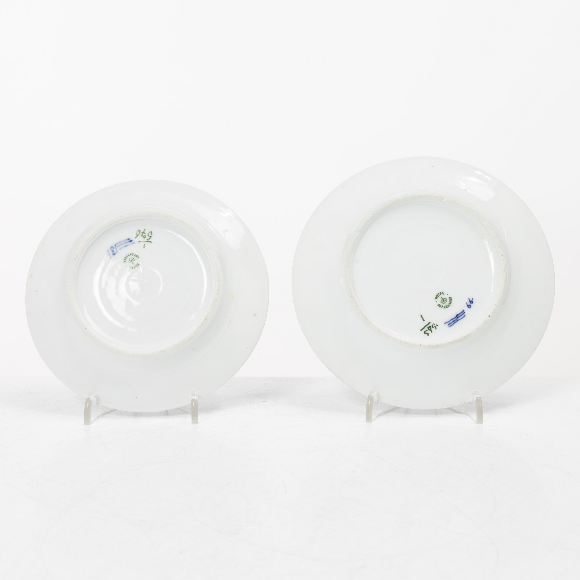 Royal Copenhagen, A 'Blue Fluted Half Lace" 30 pieces breakfast service, 'Musselmalet', partly 1889-1922 but also post 1923.