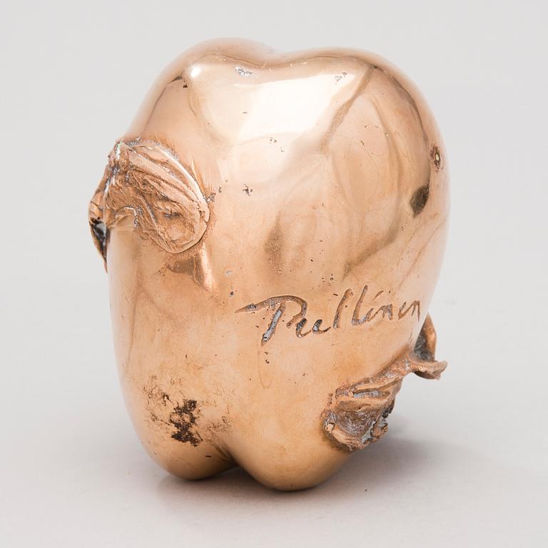 LAILA PULLINEN, MUNAVEISTOS.